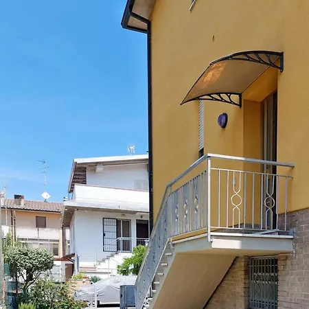 Charming In 50 M² Pine Forest View Apartment